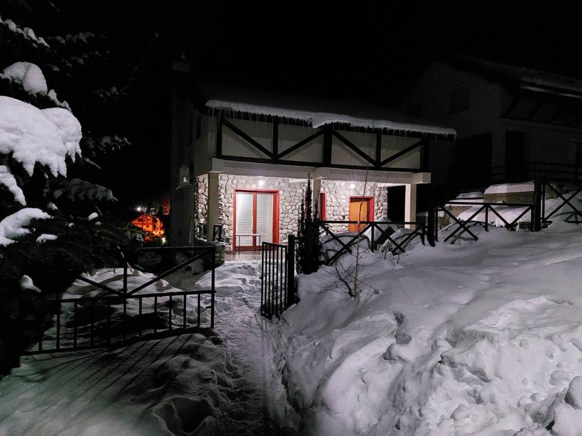 Chalet Mila มาโวรโว ภายนอก รูปภาพ
